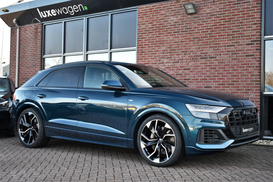 Audi Q8 55 TFSI e quattro S-Line S-zetels Pano 23inch Trekh B&O ACC Softclose