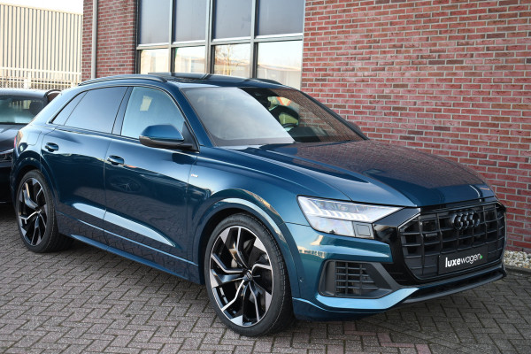 Audi Q8 55 TFSI e quattro S-Line S-zetels Pano 23inch Trekh B&O ACC Softclose