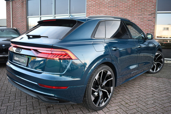 Audi Q8 55 TFSI e quattro S-Line S-zetels Pano 23inch Trekh B&O ACC Softclose