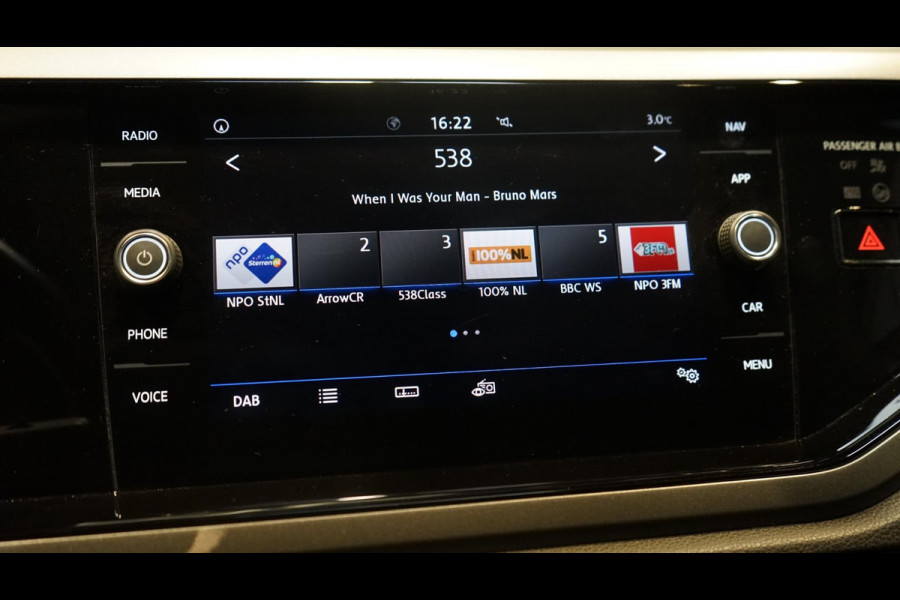 Volkswagen Polo 1.0 TSI ACC-AIRCO-BLUETOOTH-CARPLAY-DAB-NAVIGATIE-PDC-LICHT REGENSENSOR