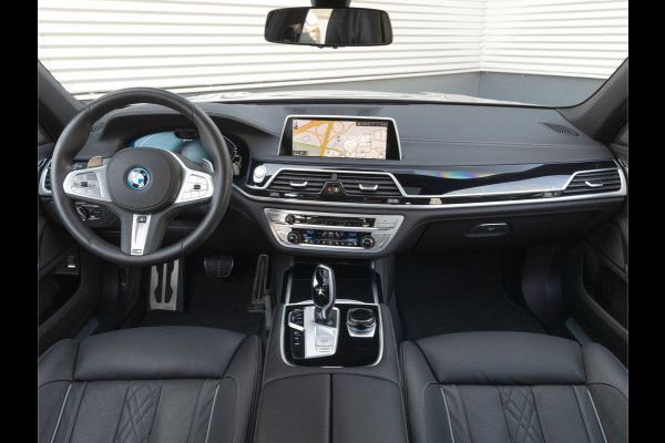 BMW 7 Serie 745e High Executive - M-Sport - Dak - Active Steering - Stoelventilatie