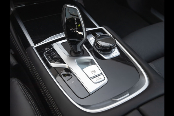 BMW 7 Serie 745e High Executive - M-Sport - Dak - Active Steering - Stoelventilatie