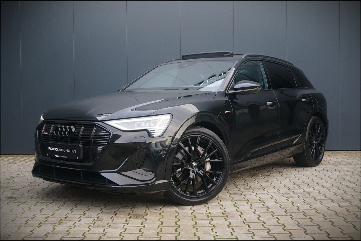 Audi e-tron e-tron 50 quattro S edition Black 71 kWh | S-Line | Panoramadak | Memory Seats | Luchtvering | Adaptive Cruise Control | Camera | Keyless | Matrix LED | Leder | Stoelverwarming | NAP | BTW