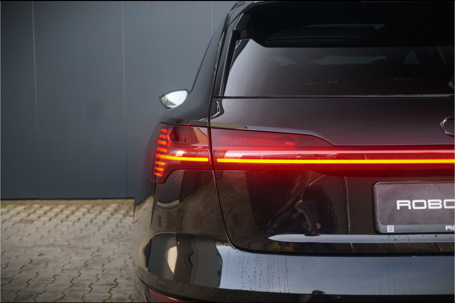 Audi e-tron e-tron 50 quattro S edition Black 71 kWh | S-Line | Panoramadak | Memory Seats | Luchtvering | Adaptive Cruise Control | Camera | Keyless | Matrix LED | Leder | Stoelverwarming | NAP | BTW