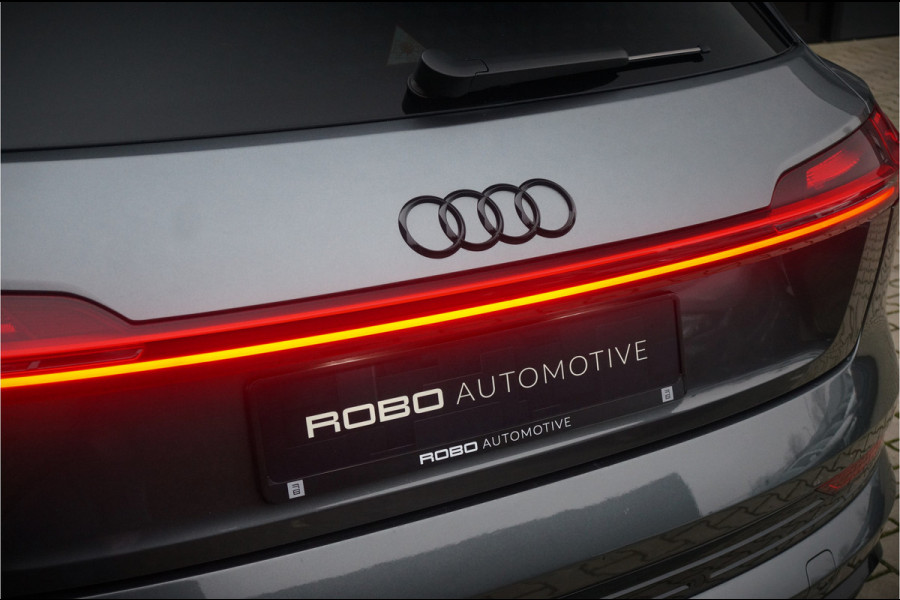 Audi e-tron e-tron 50 quattro S edition Black 71 kWh | S-Line | Panoramadak | Memory Seats | Trekhaak | Luchtvering | Adaptive Cruise Control | Camera | Keyless | Matrix LED | Leder | Stoelverwarming | NAP | BTW