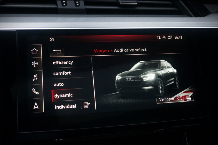 Audi e-tron e-tron 50 quattro S edition Black 71 kWh | S-Line | Panoramadak | Memory Seats | Trekhaak | Luchtvering | Adaptive Cruise Control | Camera | Keyless | Matrix LED | Leder | Stoelverwarming | NAP | BTW