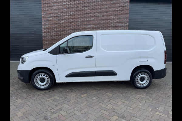 Opel Combo 1.5D L2H1 Edition / 100 PK / Navigatie + Camera / Cruise Control / Parkeersensoren / Gatelock / 1e Eigenaar