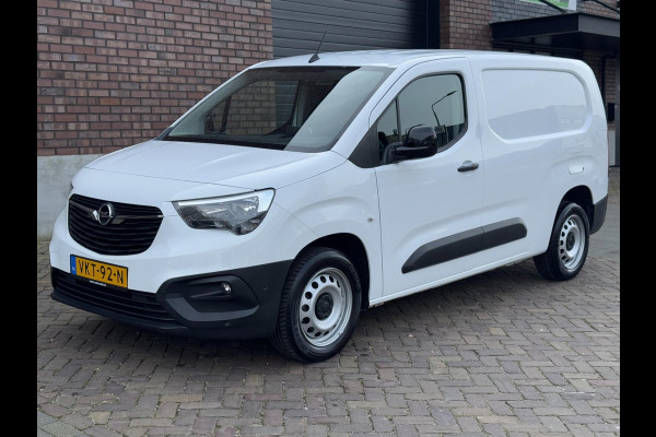 Opel Combo 1.5D L2H1 Edition / 100 PK / Navigatie + Camera / Cruise Control / Parkeersensoren / Gatelock / 1e Eigenaar