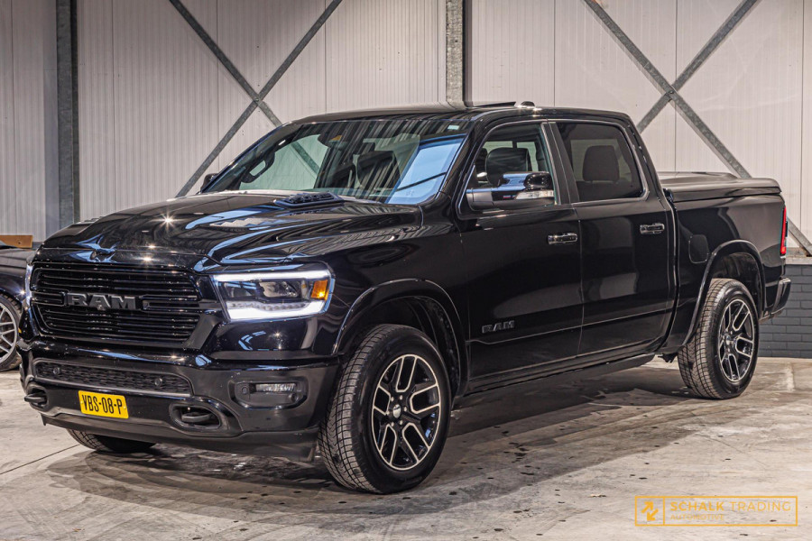 Dodge Ram 1500 5.7 V8 4x4 Crew Cab Laramie|H&K|XL-navi|Pano