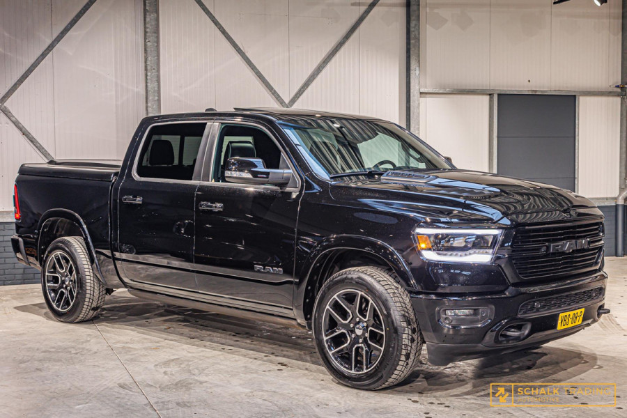 Dodge Ram 1500 5.7 V8 4x4 Crew Cab Laramie|H&K|XL-navi|Pano