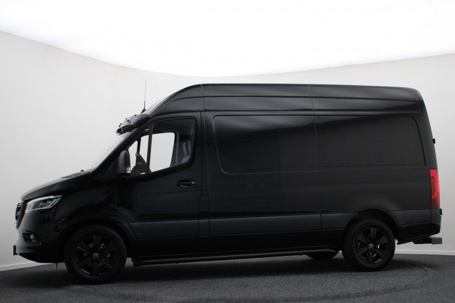 Mercedes-Benz Sprinter 317 CDI L2H2 Automaat Leer, Camera, Apple Carplay, Cruise, LED, VanStep, Trekhaak 3500KG, 18''