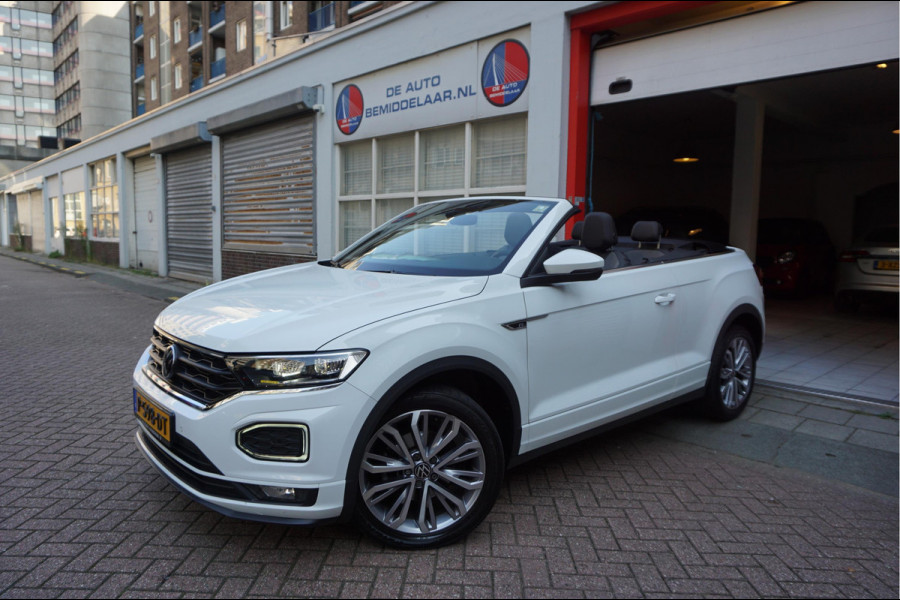 Volkswagen T-Roc Cabrio 1.5 TSI R-Line (3x) IQ-Drive Aut7 * BTW * Adaptive | Lane | Apple Carplay | Trekhaak | Keyless | Virtual Cockpit | Zeer Fraai