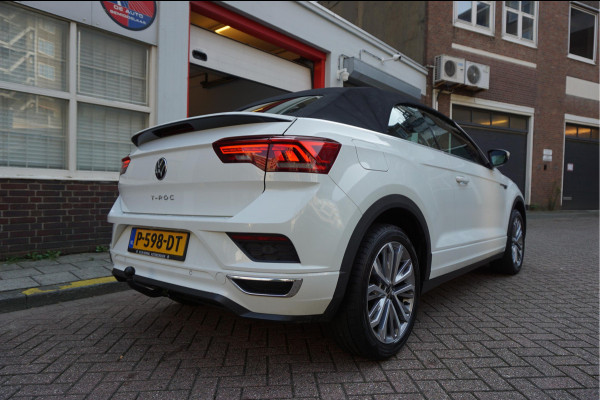 Volkswagen T-Roc Cabrio 1.5 TSI R-Line (3x) IQ-Drive Aut7 * BTW * Adaptive | Lane | Apple Carplay | Trekhaak | Keyless | Virtual Cockpit | Zeer Fraai