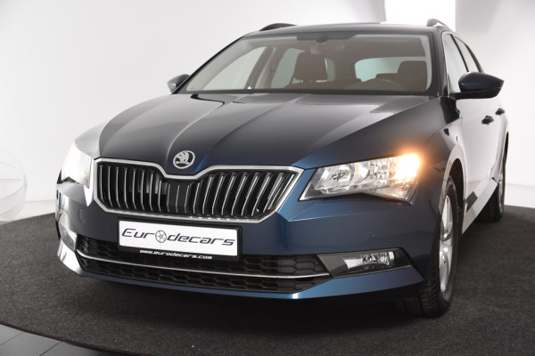 Škoda Superb Combi 1.5 TSI ACT *1ste Eigenaar*Trekhaak*Stoelverwarming*