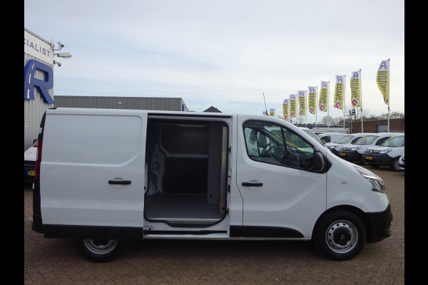 Renault Trafic 2.0 dCi 120 T29 L1H1 Comfort AIRCO CRUISE 3 Zits 2 x SCHUIFDEUR