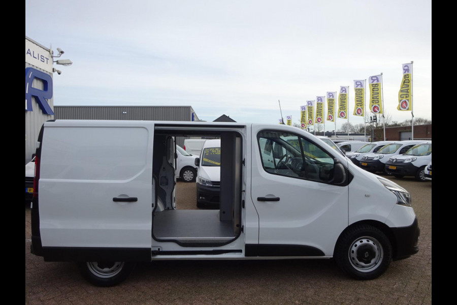 Renault Trafic 2.0 dCi 120 T29 L1H1 Comfort AIRCO CRUISE 3 Zits 2 x SCHUIFDEUR