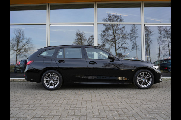 BMW 3 Serie Touring 318i Executive Edition | Adaptive Cruise | Navigatie | DAB | Virtual