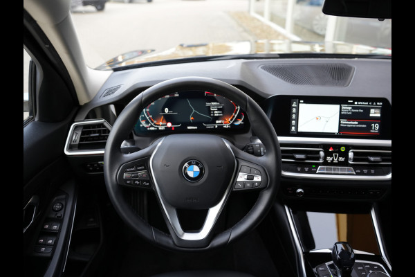 BMW 3 Serie Touring 318i Executive Edition | Adaptive Cruise | Navigatie | DAB | Virtual