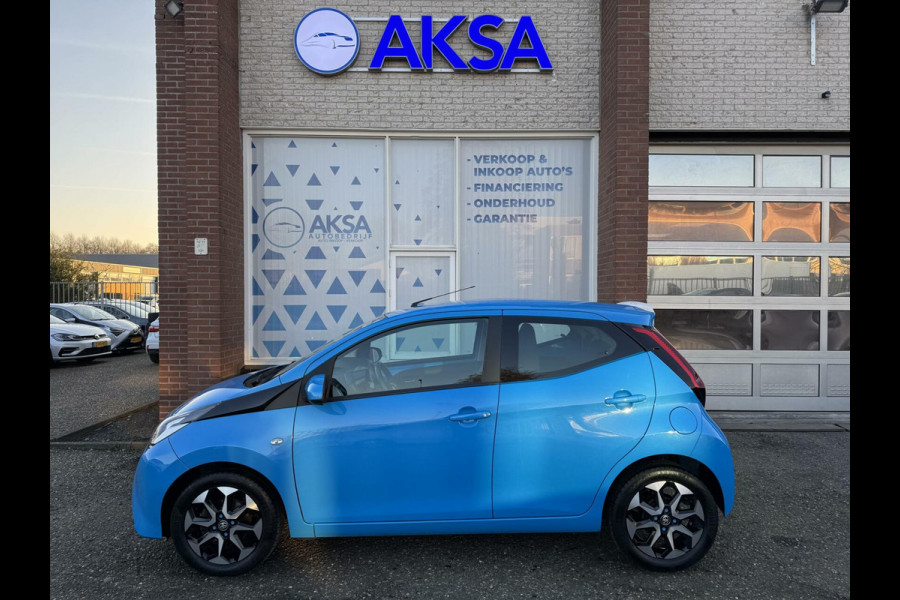 Toyota Aygo 1.0 VVT-i x-play 72 pk Automaat/CarPlay/Sportvelg/Garantie