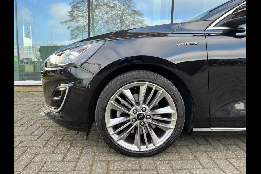 Ford FOCUS Wagon 1.5 EcoBoost Vignale - Automaat - Panodak - Leder - Org.NL- Uniek!