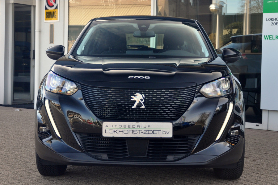 Peugeot 2008 1.2 PureTech Blue Lease Active | Navigatie | All Season banden | Trekhaak | 38.000 km!