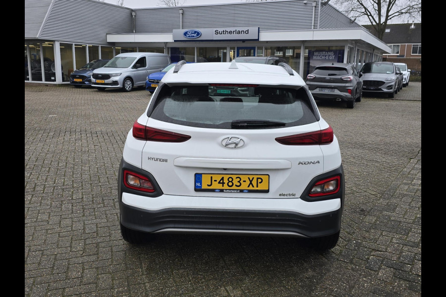 Hyundai Kona EV Comfort 64 kWh 204pk Achteruitrijcamera | Adaptieve Cruise |  3 Fasen Laden