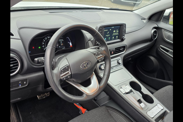 Hyundai Kona EV Comfort 64 kWh 204pk Achteruitrijcamera | Adaptieve Cruise |  3 Fasen Laden