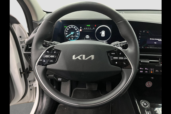 Kia Niro 1.6 GDi Hybrid DynamicPlusLine Automaat | Schuif-/Kanteldak | Camera | Navi | Leder | Stuur-/Stoelverwarming | Clima | Apple CarPlay/Android Auto | 16" Velgen | PDC | Cruise | LED |