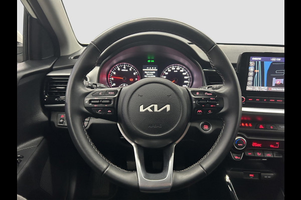 Kia Stonic 1.0 T-GDi MHEV DynamicPlusLine Kia Stonic 1.0 T-GDI MHEV | NAVI | CARPLAY