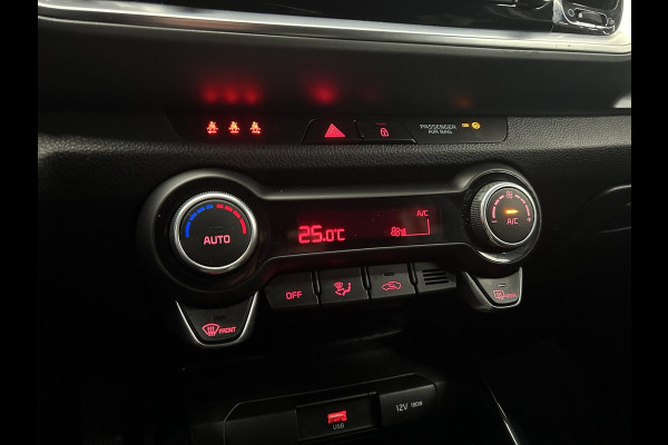 Kia Stonic 1.0 T-GDi MHEV DynamicPlusLine Kia Stonic 1.0 T-GDI MHEV | NAVI | CARPLAY