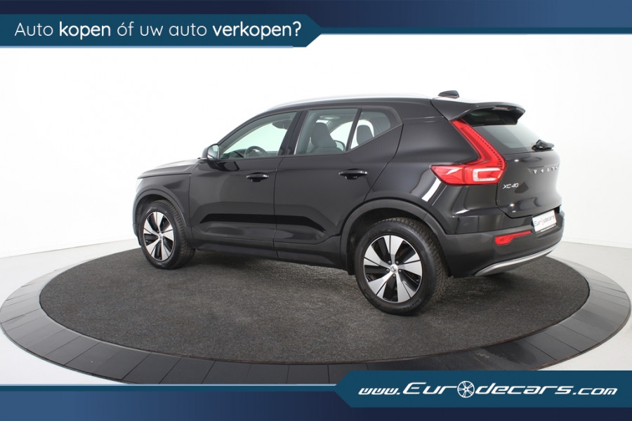 Volvo XC40 2.0 D3 Momentum Pro *1ste Eigenaar*Navigatie*Trekhaak*