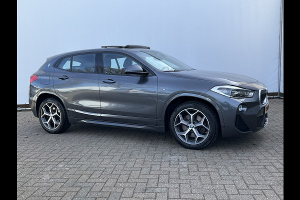 BMW X2 20i 192pk M-Sport Vol! Pano HUD LeerSport Zwarte Hemel