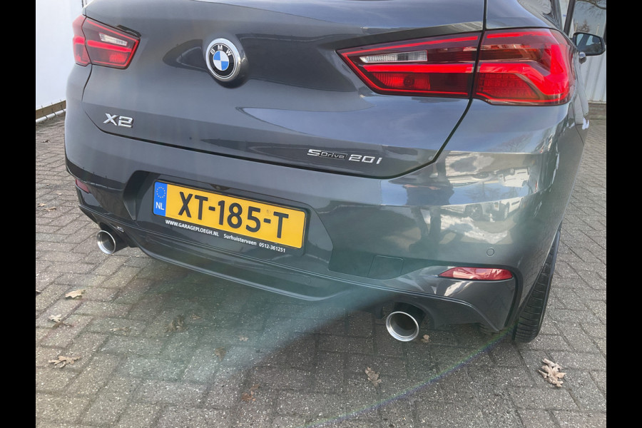 BMW X2 20i 192pk M-Sport Vol! Pano HUD LeerSport Zwarte Hemel