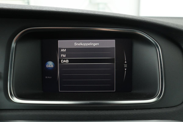 Volvo V40 1.5 T3 Polar+ Sport | Panoramadak | Adaptive cruise | Stoelverwarming | Harman/Kardon | Park Assist | Keyless | BLIS | Leder/Alcantara | Full LED | R Design