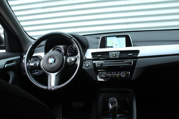 BMW X1 sDrive18i 141pk High Executive Edition Clima Cruise Navi PDC El. Klep Keyless 17"LMV