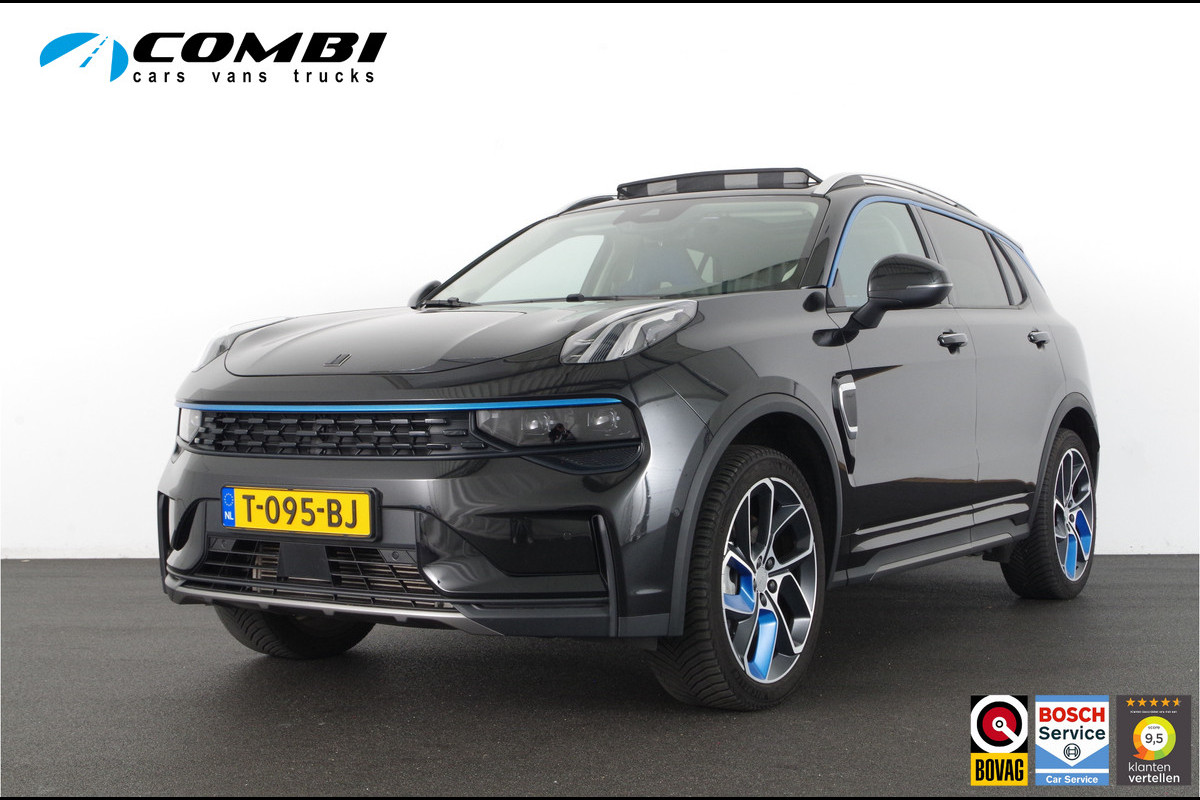 Lynk & Co 01 1.5 > 262pk | Trekhaak | Panorama schuif | all season banden |Apple Carplay | Android Auto