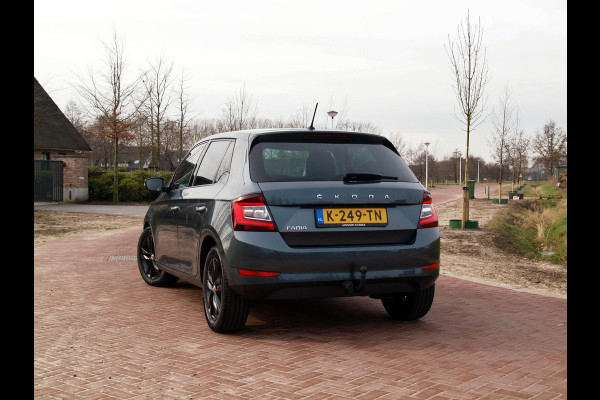 Škoda Fabia 1.0 TSI Ambition | Apple Carplay | Cruise Control | Trekhaak | Parkeersensoren | 16 inch |