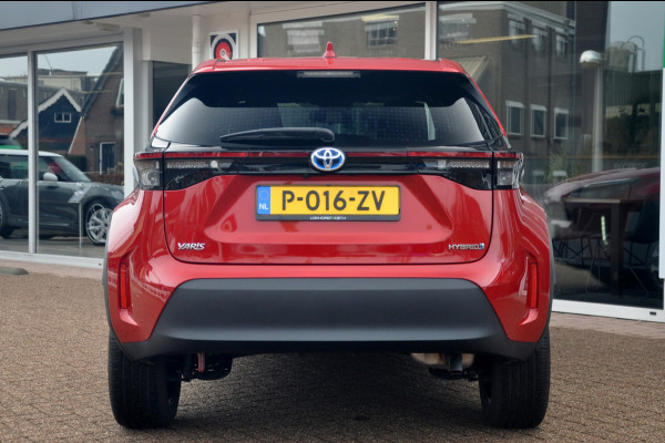 Toyota Yaris Cross 1.5 Hybrid First Edition Automaat | Camera | Navigatie | Vrijwel nieuwstaat!