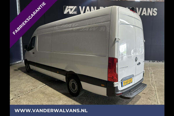 Mercedes-Benz Sprinter 317 CDI 170pk L3H2 Fabrieksgarantie Euro6 Airco | Cruisecontrol | Camera | Apple Carplay Android Auto, Cruisecontrol, Parkeersensoren, Chauffeursstoel, Stoelverwarming, Bijrijdersbank