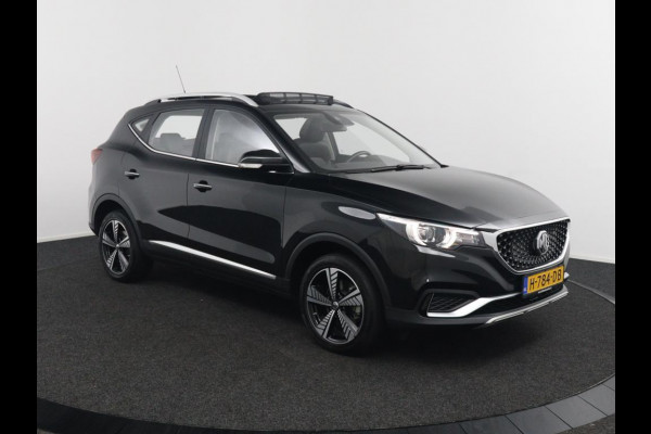 MG ZS EV Luxury 45 kWh*PANO*ACC*NAVI*LEER*