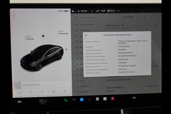 Tesla Model 3 SR+60kWh 325PK 18" AutoPilot 2.5 Leder PanoDak Adaptive Cruise Camera's Elektr.-Stuur+Stoelen+Spiegels+Geheugen+Easy-Entry+Verwa Ecc Navigatiesysteem LED-a+v Comfortstoelen ACC DAB Voorverwarmen interieur via App Keyless via Telefoonsleutel One-Pedal-Drive Orig. nlse auto tot 11kw laden thuis ! Garantie Accu en motor tot  05-11-2027 max 160.000km