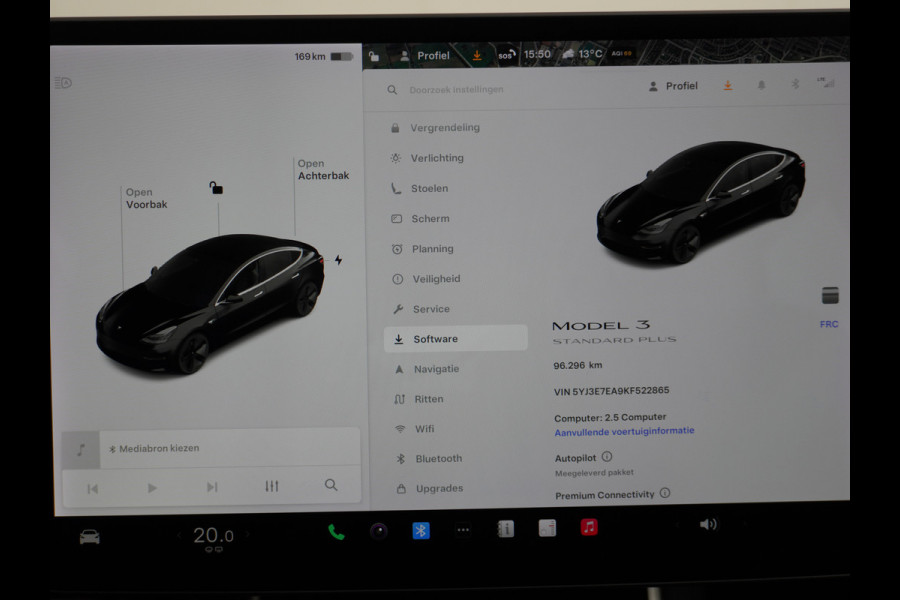 Tesla Model 3 SR+60kWh 325PK 18" AutoPilot 2.5 Leder PanoDak Adaptive Cruise Camera's Elektr.-Stuur+Stoelen+Spiegels+Geheugen+Easy-Entry+Verwa Ecc Navigatiesysteem LED-a+v Comfortstoelen ACC DAB Voorverwarmen interieur via App Keyless via Telefoonsleutel One-Pedal-Drive Orig. nlse auto tot 11kw laden thuis ! Garantie Accu en motor tot  05-11-2027 max 160.000km