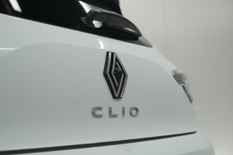 Renault Clio TCe 90 GPF Techno | Camera | Pack Winter | Navigatie | Apple Carplay | Parkeersensoren