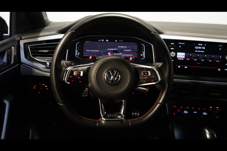 Volkswagen Polo 2.0 TSI GTI AUTOMAAT ACC-CARPLAY-CLIMA-FULL LED-MODE-NAVIGATIE-PANORAMA-VIRTUEEL