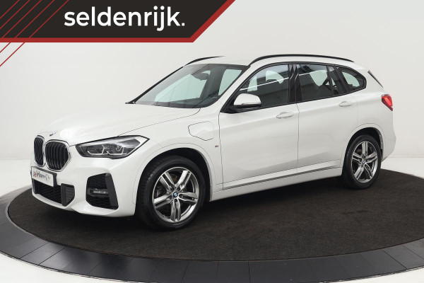 BMW X1 xDrive25e M Sport | Leder | Stoelverwarming | Full LED | Sportstoelen | Navigatie | Climate control | PDC | Cruise control | DAB