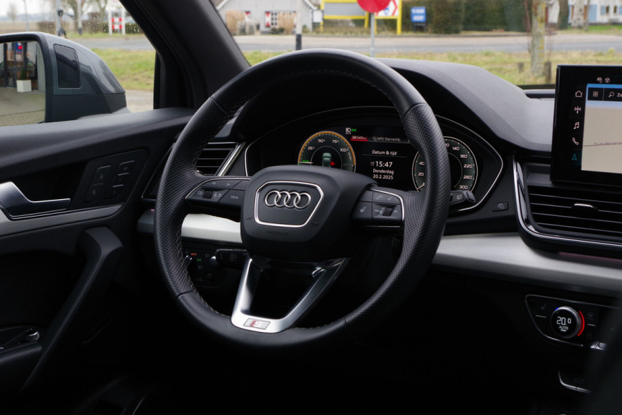 Audi Q5 55 TFSI e Competition S-Line, Luchtvering, RS-Sportstoelen, Panoramadak, Elek. Trekhaak, 360 Camera, Head-Up