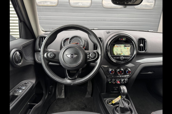 MINI Countryman 1.5 Cooper Pepper | Navigatie | Privacy Glass | Climate Control | Parkeersensoren | Lichtmetalen Velgen |