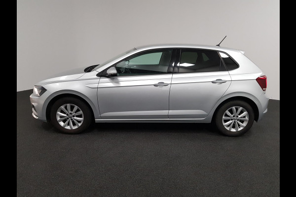 Volkswagen Polo 1.0 TSI 115pk DSG Highline | Navigatie | Climate Control | Parkeersensoren voor + achter | Adaptive Cruise Control | Lichtmetalen Velgen |