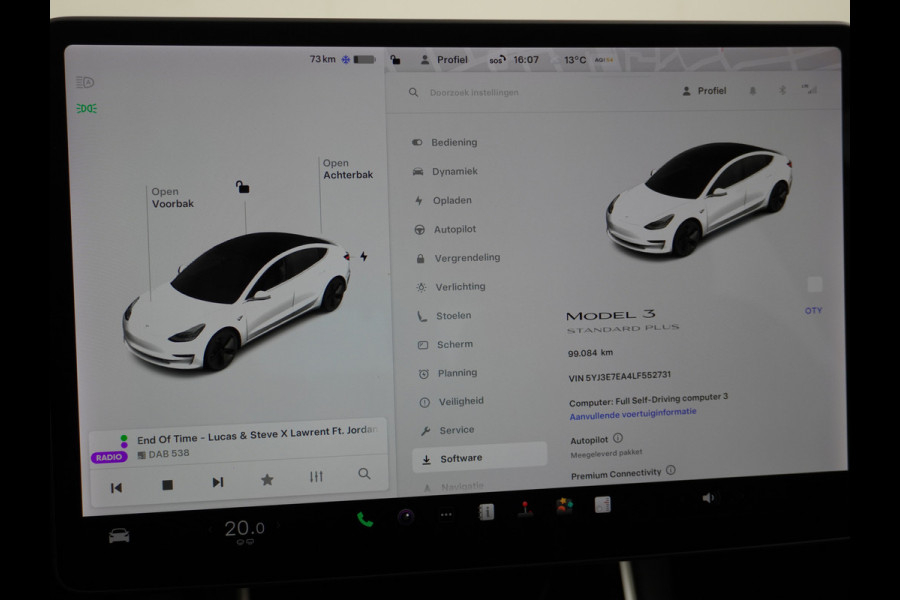 Tesla Model 3 SR+ 60kWh 325PK 18" AutoPilot Leder PanoDak Adaptive cruise Camera's Elektr.-Stuur+Stoelen+Spiegels+Geheugen+Easy-Entry+Verwarmd Navigatiesysteem full map LED-a+v Comfortstoelen ACC Dual-ECC DAB Voorverwarmen interieur via App Keyless via Telefoonsleutel One-Pedal-Drive Origineel Nederlandse auto Fase 3 laden! Garantie Accu tot 16-12-2027/Max 160.000km 1.584kg licht!