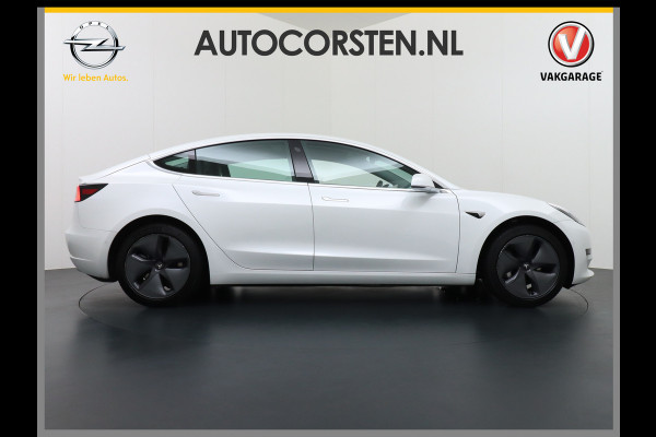 Tesla Model 3 SR+ 60kWh 325PK 18" AutoPilot Leder PanoDak Adaptive cruise Camera's Elektr.-Stuur+Stoelen+Spiegels+Geheugen+Easy-Entry+Verwarmd Navigatiesysteem full map LED-a+v Comfortstoelen ACC Dual-ECC DAB Voorverwarmen interieur via App Keyless via Telefoonsleutel One-Pedal-Drive Origineel Nederlandse auto Fase 3 laden! Garantie Accu tot 16-12-2027/Max 160.000km 1.584kg licht!